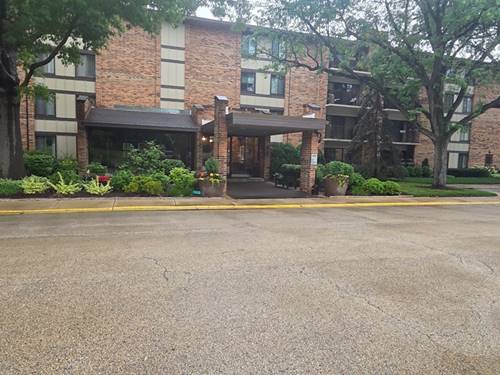 301 Lake Hinsdale Unit 108, Willowbrook, IL 60527