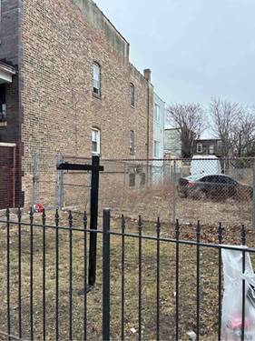 3929 W Monroe, Chicago, IL 60624