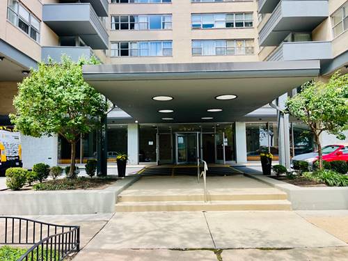 6301 N Sheridan Unit 15C, Chicago, IL 60660