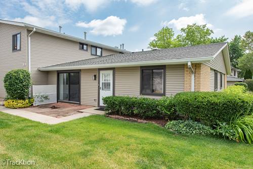 124 Fairlane Unit C, Bloomingdale, IL 60108
