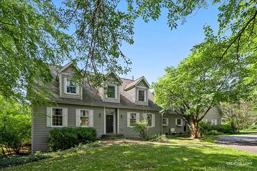 7N242 Whispering, St. Charles, IL 60175