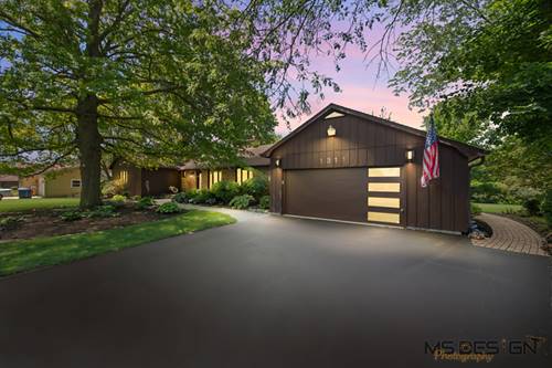 1311 Azalea, Dekalb, IL 60115