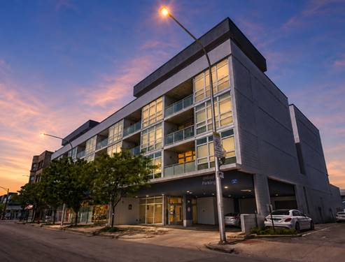 1610 W Fullerton Unit 406, Chicago, IL 60614