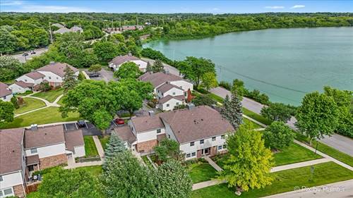 884 Bristol Unit 0, Barrington, IL 60010