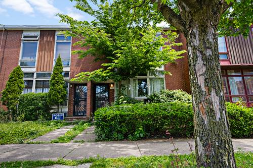 4753 S Woodlawn, Chicago, IL 60615