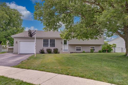 922 Capistrano, Bartlett, IL 60103
