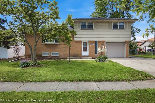 7907 W 89th, Hickory Hills, IL 60457