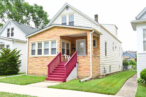 4945 W Waveland, Chicago, IL 60641