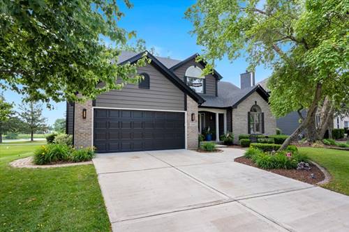 565 Blackberry Ridge, Aurora, IL 60506