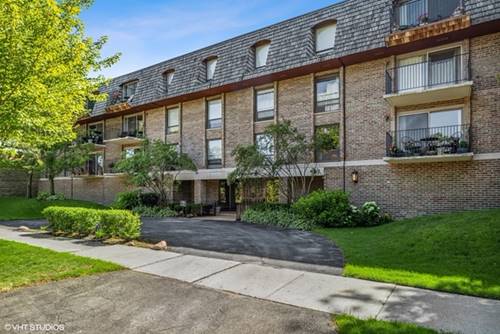 134 Green Bay Unit 104, Winnetka, IL 60093