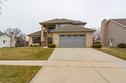 902 Somerset, Carol Stream, IL 60188