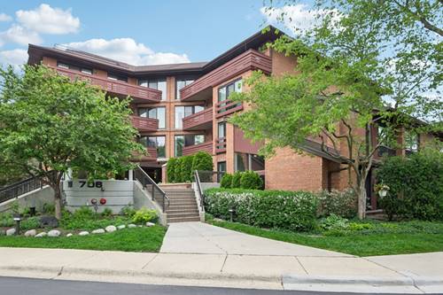 706 Waukegan Unit 206-C, Glenview, IL 60025