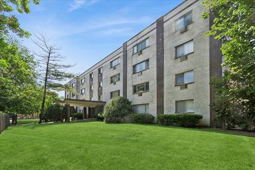 1415 W Pratt Unit 303, Chicago, IL 60626