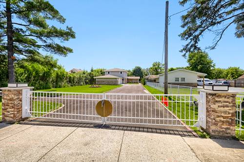 1325 E Lake, Glenview, IL 60025