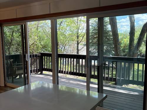 1615 Maple Unit 115-1L, Lisle, IL 60532