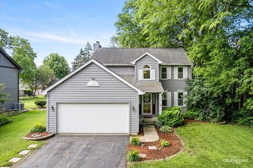 1350 Leverenz, Naperville, IL 60564