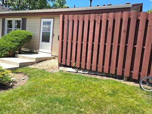 1751 Queensbury, Hoffman Estates, IL 60169