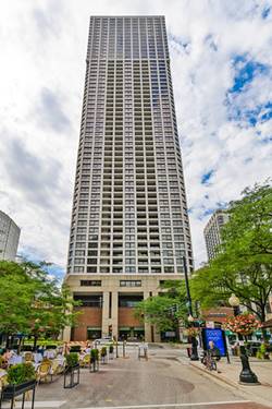1030 N State Unit 44A, Chicago, IL 60610