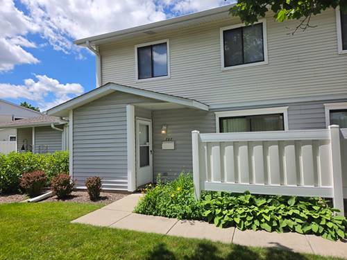 727 Whitesail, Schaumburg, IL 60194