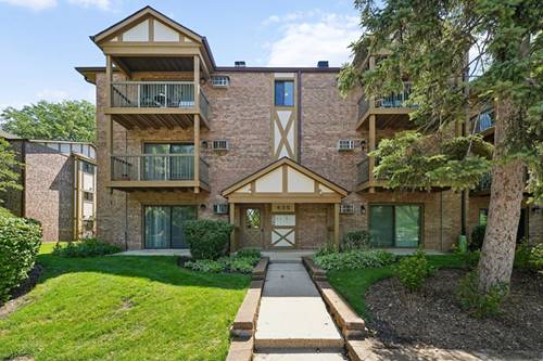 835 S Dwyer Unit A, Arlington Heights, IL 60005