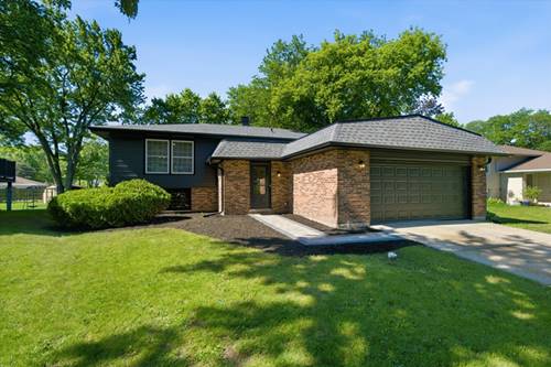 34 Berkshire, Wheeling, IL 60090