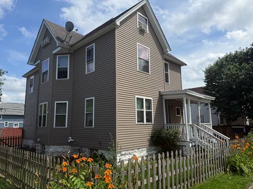 426 N Hickory, Joliet, IL 60435