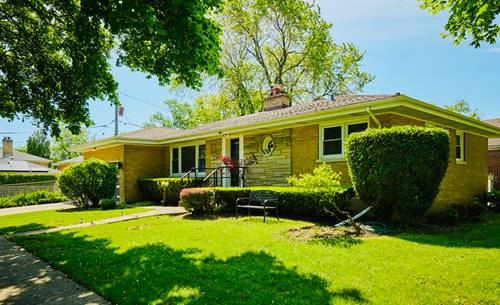 4555 Cleveland, Skokie, IL 60076