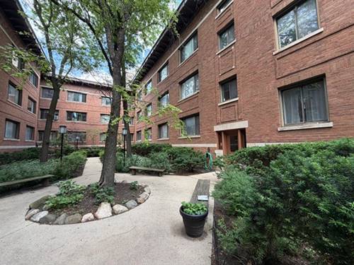 804 W Lakeside Unit 201, Chicago, IL 60640