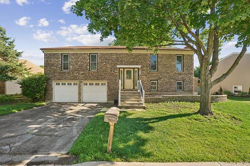 532 Iroquois, Carol Stream, IL 60188