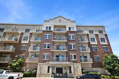 9440 S 51st Unit 211, Oak Lawn, IL 60453