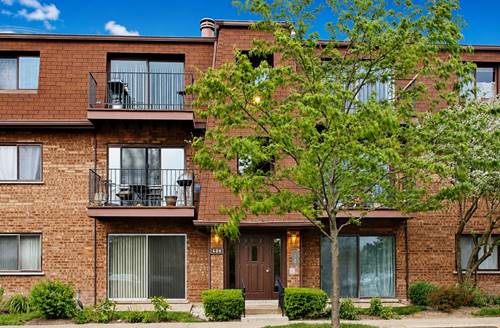 600 Cobblestone Unit F, Glenview, IL 60025