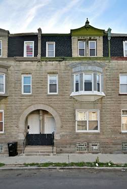233 N Sacramento, Chicago, IL 60612