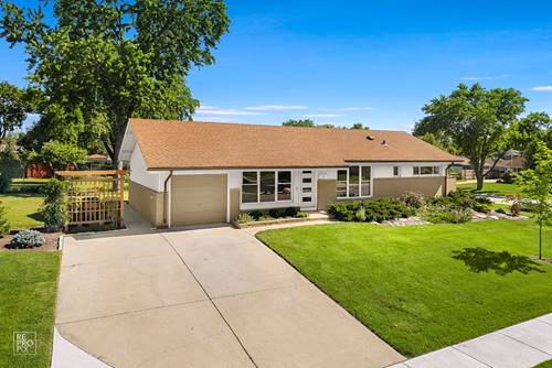 580 Newark, Hoffman Estates, IL 60169