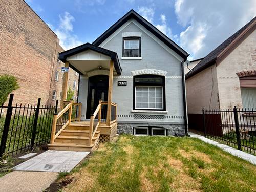 4326 W Washington, Chicago, IL 60624