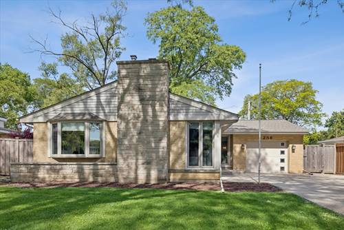 258 S Boyd, Elmhurst, IL 60126
