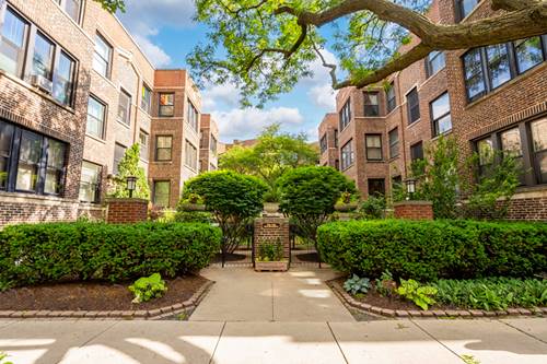 745 W Brompton Unit 2, Chicago, IL 60657