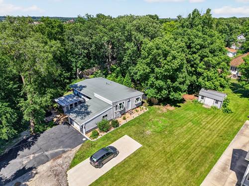 300 Adams, Ottawa, IL 61350