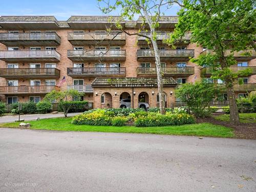 500 Redondo Unit 109, Downers Grove, IL 60516