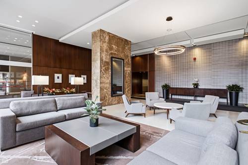 655 W Irving Park Unit 4008, Chicago, IL 60613