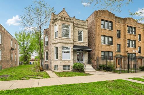4351 W Maypole, Chicago, IL 60624