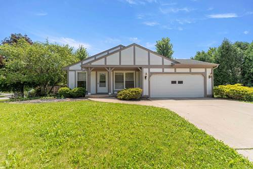 352 Danbury, Naperville, IL 60565