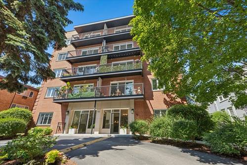 930 Hinman Unit 504, Evanston, IL 60202