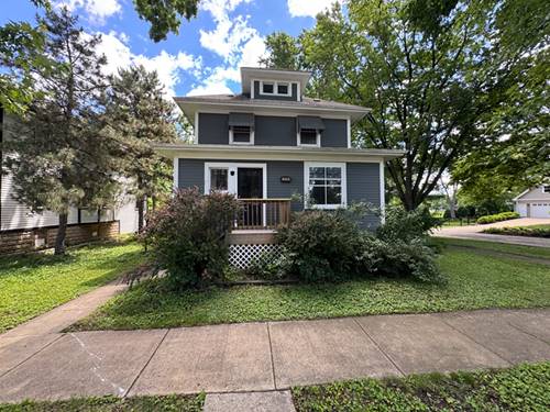 519 S Hale, Wheaton, IL 60187