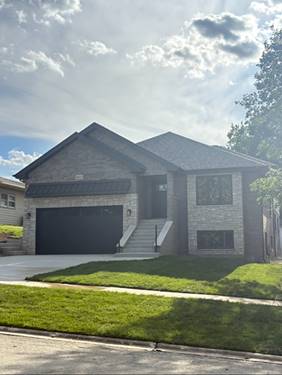 9432 S 82nd, Hickory Hills, IL 60457