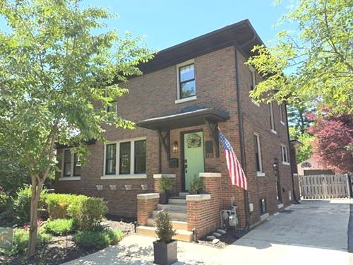 738 N Pine, Arlington Heights, IL 60004