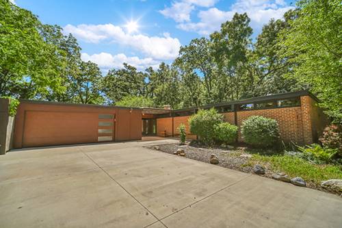 12N085 Wildmere, Elgin, IL 60123