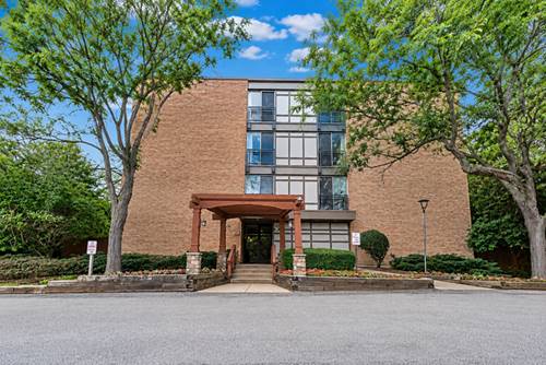1811 Four Lakes Unit 4F, Lisle, IL 60532