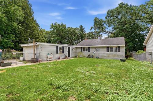 28616 W Benjamin, Spring Grove, IL 60081