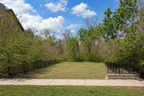2820 Burlington, Lisle, IL 60532