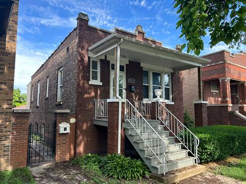 2639 Cuyler, Berwyn, IL 60402